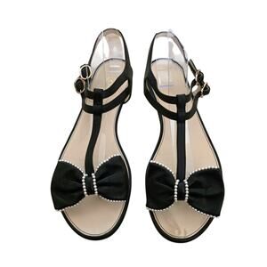 Chanel Thong Black Leather Day T Strap Logo CC Pearl Bow Sandals 38 7.5